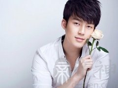 属蛇男生的优点和缺点