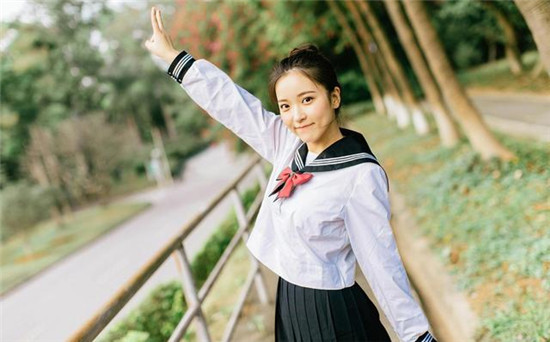 张盛舒生肖马2018年7月运势