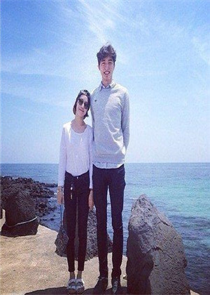 马男配对十二生肖女：马+羊