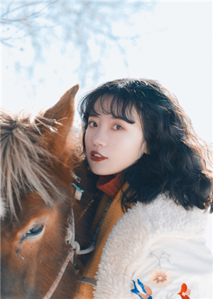 属马人2019年下半年运势，借酒浇愁愁更愁