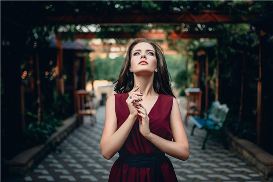 属羊的女人命好不好