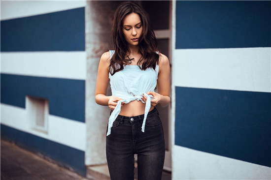属羊女2019年每月运势