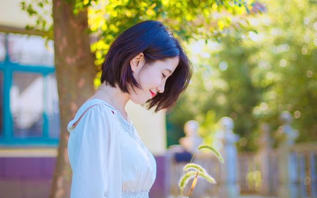 董易奇生肖鸡一周运势（3.26-4.1）