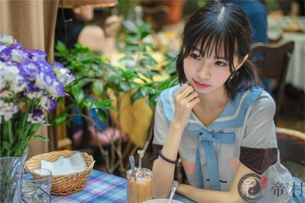 1993年属鸡2020年运势
