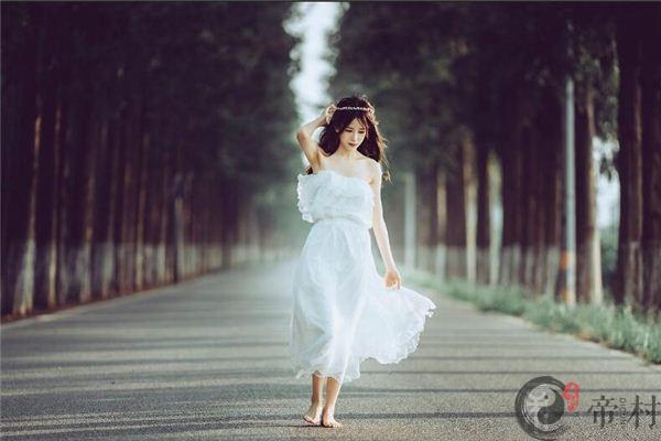 90年属马的生肖婚配表