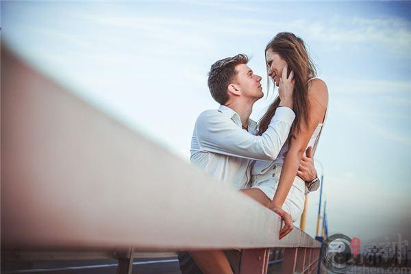 女属猴男属猴相克吗