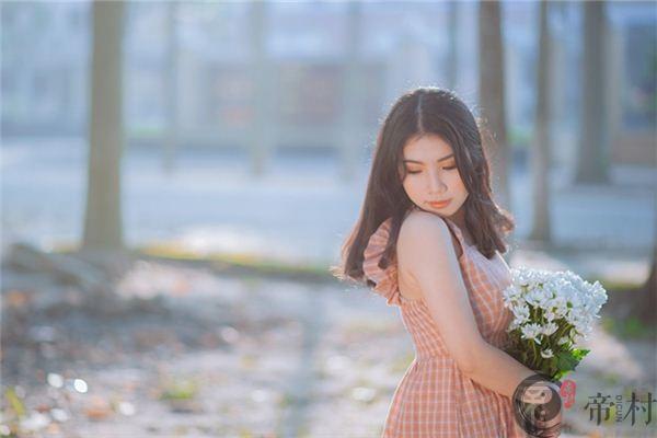 属蛇2019年运势