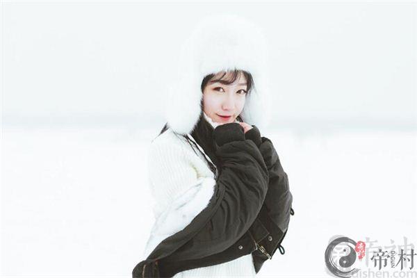 属马女和什么属相配