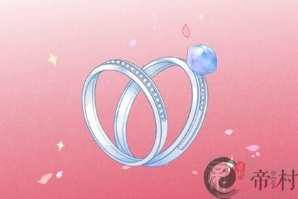 两火夫妻的婚姻怎么化解 经常把另一半挂在嘴边。