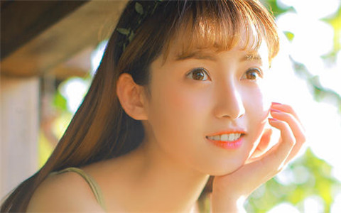 2019猪年8月出生的女孩取什么名字比较好听有内涵？