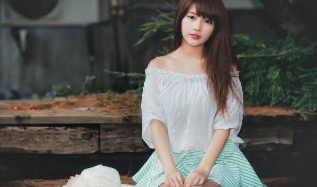 AB血型女喜欢在朋友圈晒幸福吗