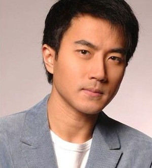 最易花天酒地的男人面相