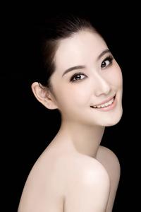 可许贵夫的女人面相