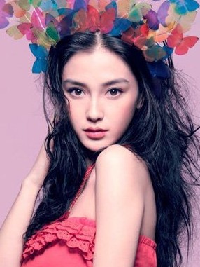 桃花泛滥的面相特征