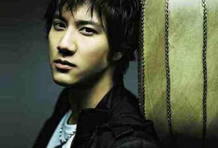 爱钱胜过爱你的男人面相