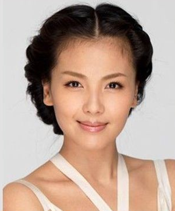 眉毛淡的女人面相