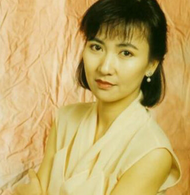 面相看谁是“王的女人”