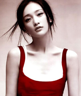 恋爱女郎周迅的面相