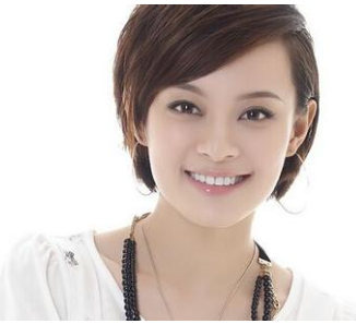 面相看女人额头高好吗