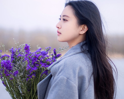 女人婚后能掌权的八字