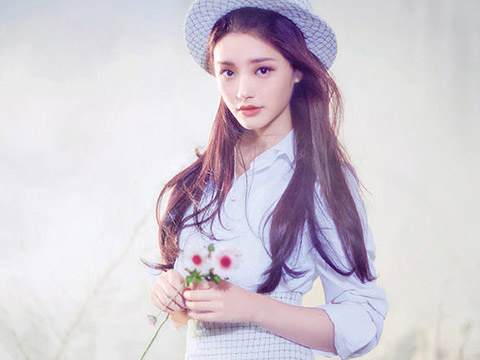 桃花运旺的女命