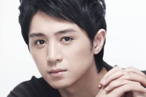 对待感情专一的男人八字特征