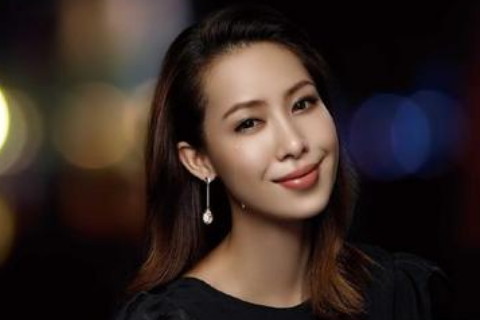 剩女只要具备了这些命格照样拿下高富帅