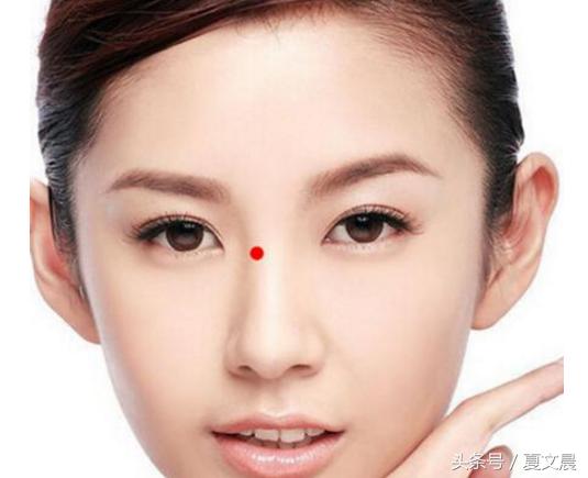 这种面相的女人，桃花不断，婚姻注定不长久