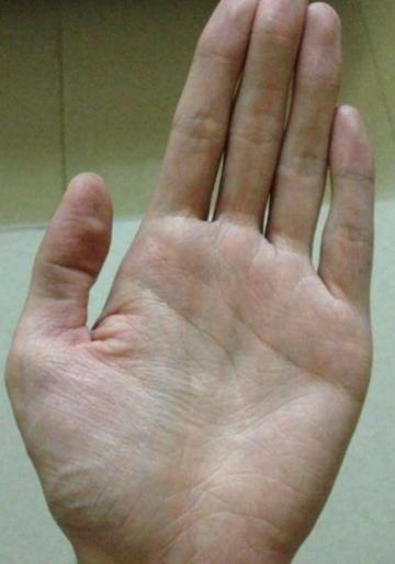 典型的漏财手，注定一辈子守不住钱！