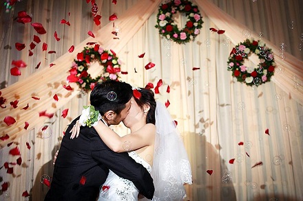 2018年属猪的人几月结婚好？