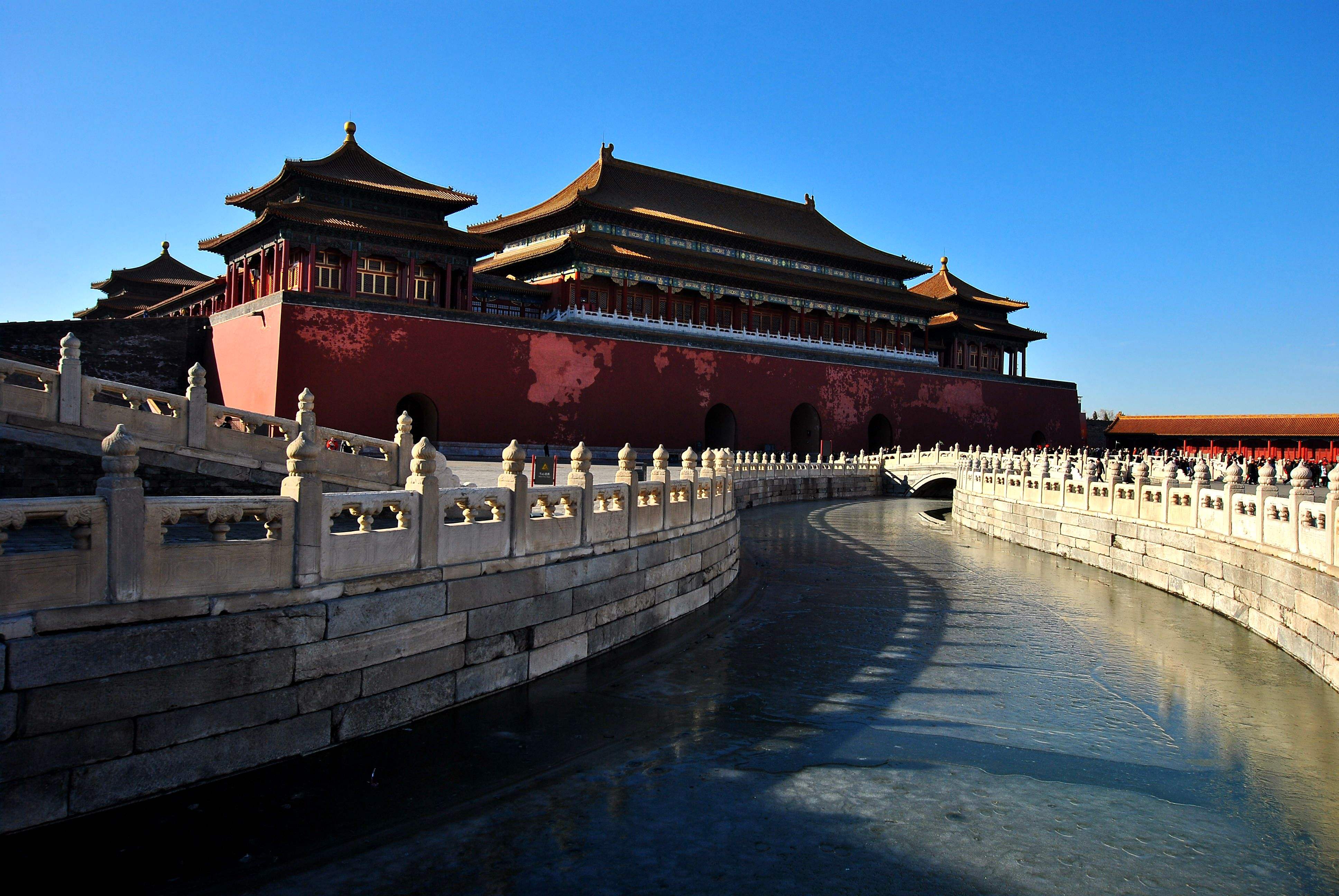 2033年闰冬月是从哪一天开始的，闰冬月出生的人命运好不好？