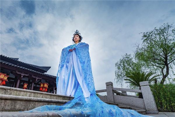 为什么四两是中下命