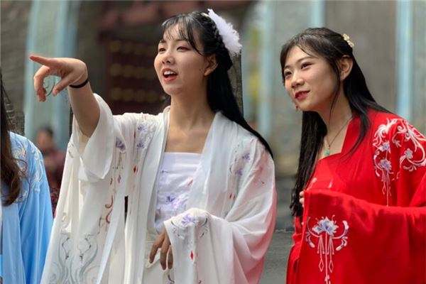 五两6钱女命详解一生