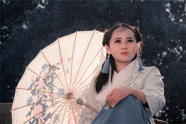 六月生的女孩有福吗