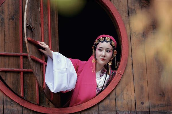 八字看配偶年龄