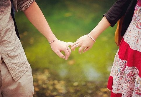 婚姻不幸福的八字特征解析