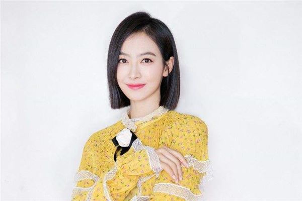 从女人眼睛看出她是什么人