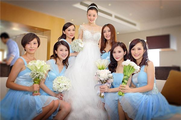 属相相冲能当伴娘吗