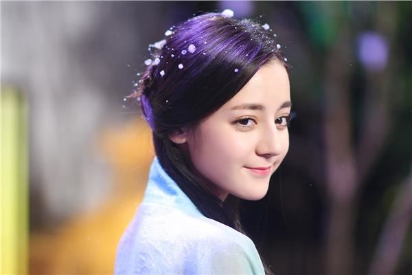 女人塌鼻子面相的命运怎么样