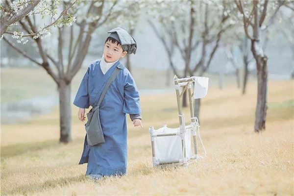 招风耳面相有福气