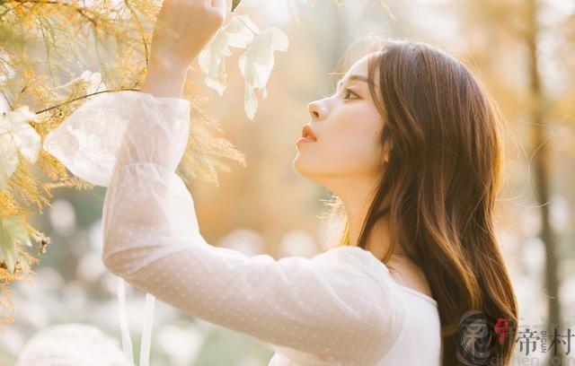 摩羯座女生突然不理人 问题不在感情而在个人